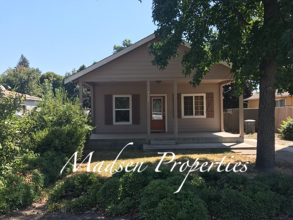 9420 Goodspeed St in Durham, CA - Building Photo