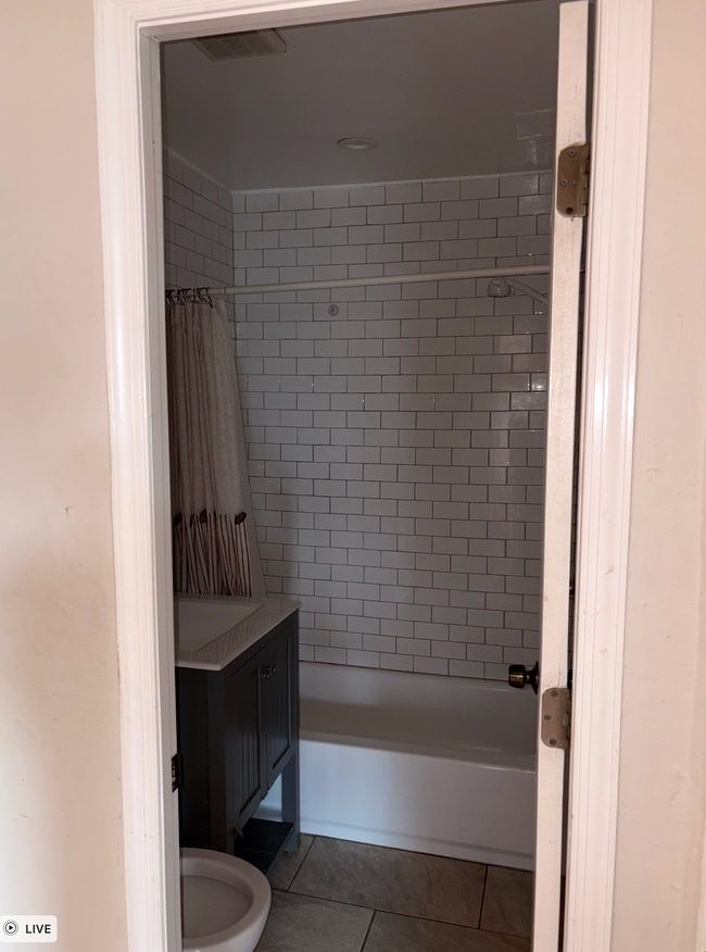 12118 Centerhill St in Silver Spring, MD - Building Photo - Building Photo