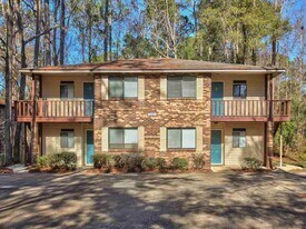 3208 Ginger Dr in Tallahassee, FL - Building Photo