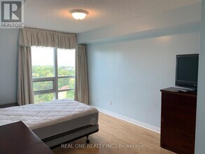 238 Bonis Ave in Toronto, ON - Building Photo - Building Photo