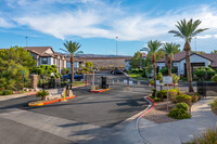 Traverse Point in Henderson, NV - Foto de edificio - Building Photo