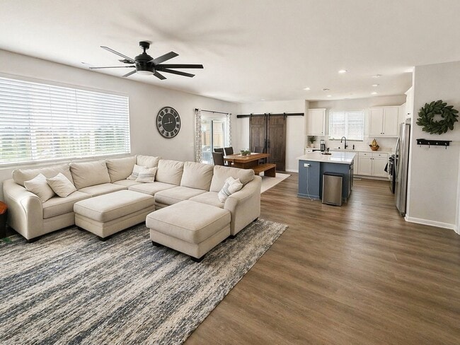 2030 Boxwood St in Rosamond, CA - Building Photo - Building Photo