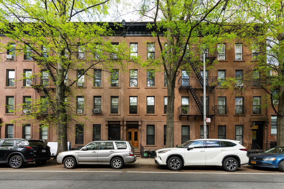 99 Bergen St in Brooklyn, NY - Foto de edificio