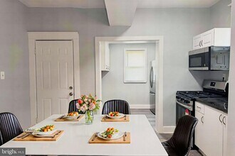 2502 Halcyon Ave in Baltimore, MD - Building Photo - Building Photo