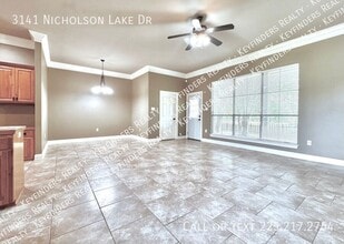 3141 Nicholson Lake Dr in Baton Rouge, LA - Building Photo - Building Photo