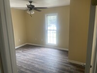 1007 Alton Ct photo'