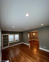 156 Washington Pl in Ridgewood, NJ - Building Photo