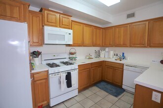 205-207 Madison St in Hoboken, NJ - Building Photo - Building Photo