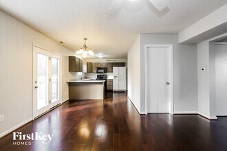 12230 Sweet Creek Trail in Fishers, IN - Building Photo - Building Photo