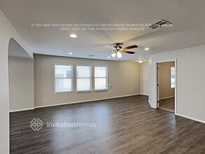 10908 E Forge Ave in Mesa, AZ - Foto de edificio - Building Photo