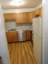 27 Willis St, Unit 9 in Framingham, MA - Building Photo - Building Photo