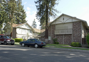 The Robinwood Apartments