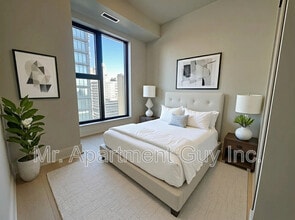 20 Soudan Ave in Toronto, ON - Building Photo - Building Photo