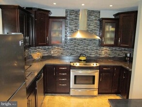 1601 Summit Dr in Haymarket, VA - Building Photo - Building Photo