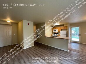 6151 S Sea Breeze Way in Boise, ID - Building Photo - Building Photo