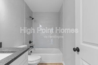 400 Gallery Ln in Chattanooga, TN - Building Photo - Building Photo