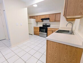 8 High Gate Trl, Unit 8 in Fairport, NY - Building Photo - Building Photo