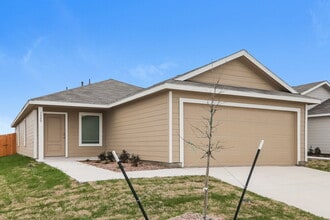 1040 Calley Pear Trl, Unit 2303-A in Princeton, TX - Building Photo - Building Photo