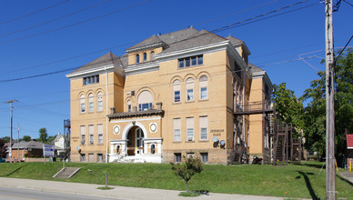 Jefferson Place in Washington, PA - Building Photo - Building Photo