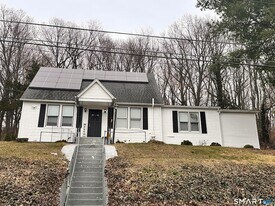 74 Mt Pleasant St in Derby, CT - Building Photo