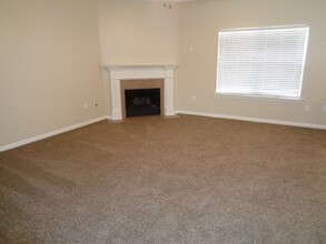 9276 Speerberry Ln in Cordova, TN - Building Photo - Building Photo