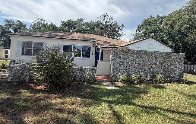 property at 465 Briarcliff Ave