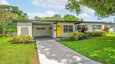 3015 Tampico Dr in Orlando, FL - Building Photo - Building Photo