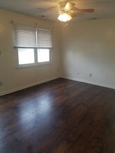 211 Foxwood Dr in Maiden, NC - Building Photo - Building Photo