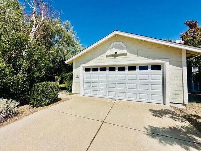 1170 Forest Knoll Ct in Reno, NV - Building Photo - Building Photo
