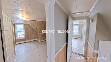 92 Clinton Ave, Unit A3 in Winslow, ME - Building Photo - Building Photo