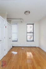 44 Avenue B in New York, NY - Building Photo - Building Photo