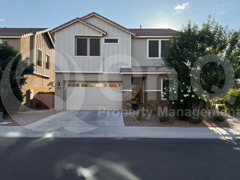 1086 S Vine St in Chandler, AZ - Building Photo