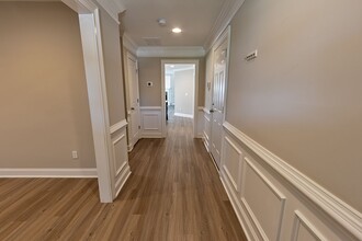 1245 McClain Dr in Prattville, AL - Foto de edificio - Building Photo