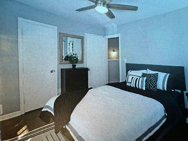 1127 Clifton Rd N E in Atlanta, GA - Building Photo - Building Photo