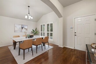 28 Cypress Knee Ln in Austin, TX - Building Photo - Building Photo