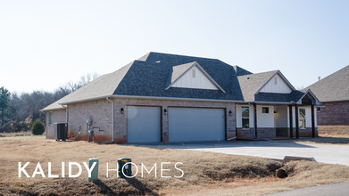 14971 E Reno Ave in Choctaw, OK - Building Photo - Building Photo