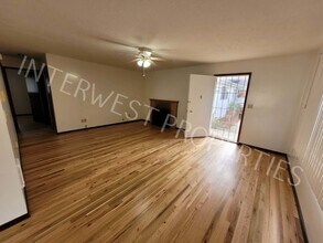 3408-3412-3412 SE 67th Ave in Portland, OR - Building Photo - Building Photo