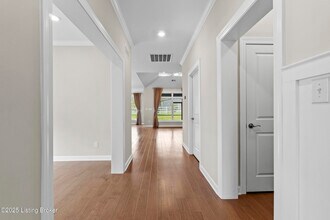 15949 Cumberland Lake Cir in Louisville, KY - Building Photo - Building Photo
