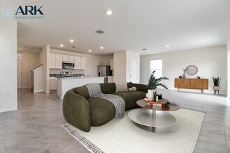 5376 Oxford Gray Rd in Zephyrhills, FL - Building Photo - Building Photo