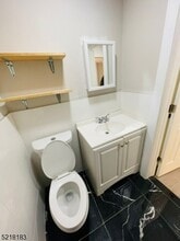 1088 Avenue C in Bayonne, NJ - Building Photo - Building Photo