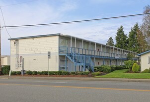 Brentwood Apartments in Everett, WA - Building Photo