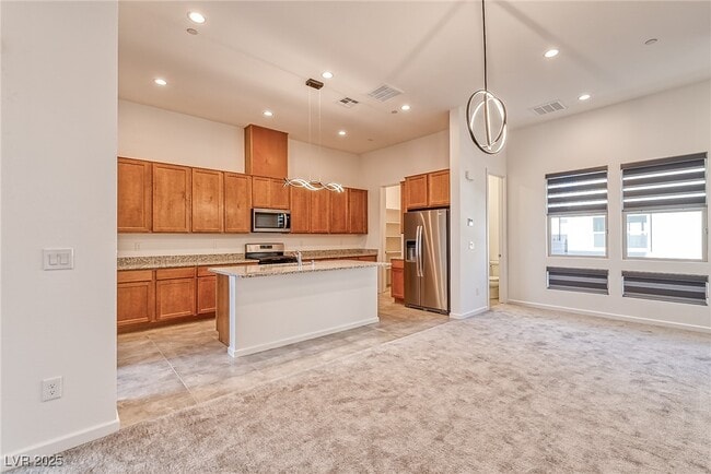 643 Grey Saker St in Las Vegas, NV - Building Photo - Building Photo