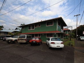 Ululani Street Apartments in Hilo, HI - Building Photo - Building Photo