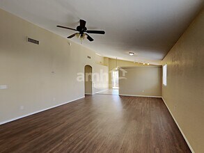 6426 E Mary Dr in Tucson, AZ - Building Photo - Building Photo