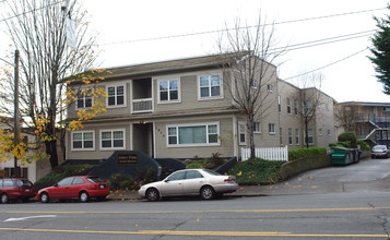 Abbey Park Apartments in Seattle, WA - Foto de edificio - Building Photo