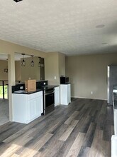13332 Johnstown Utica Rd in Johnstown, OH - Building Photo - Building Photo