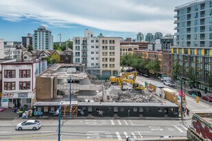 320 East Hastings in Vancouver, BC - Building Photo