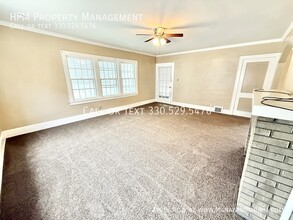 1309 17th St NW in Canton, OH - Foto de edificio - Building Photo