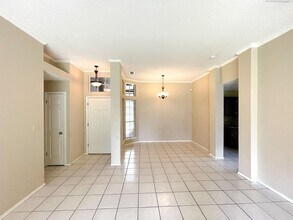 2400 Yellowhammer Ave in McAllen, TX - Building Photo - Building Photo