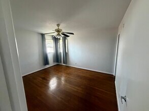 105 bailey road in Yorktown, VA - Building Photo - Building Photo